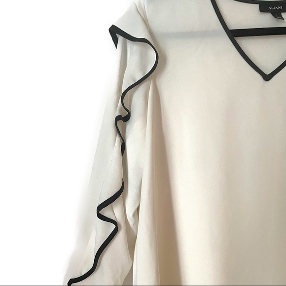 Alfani Women's Petite Piped Ruffle Sleeve Top PL - Picture 6 of 13